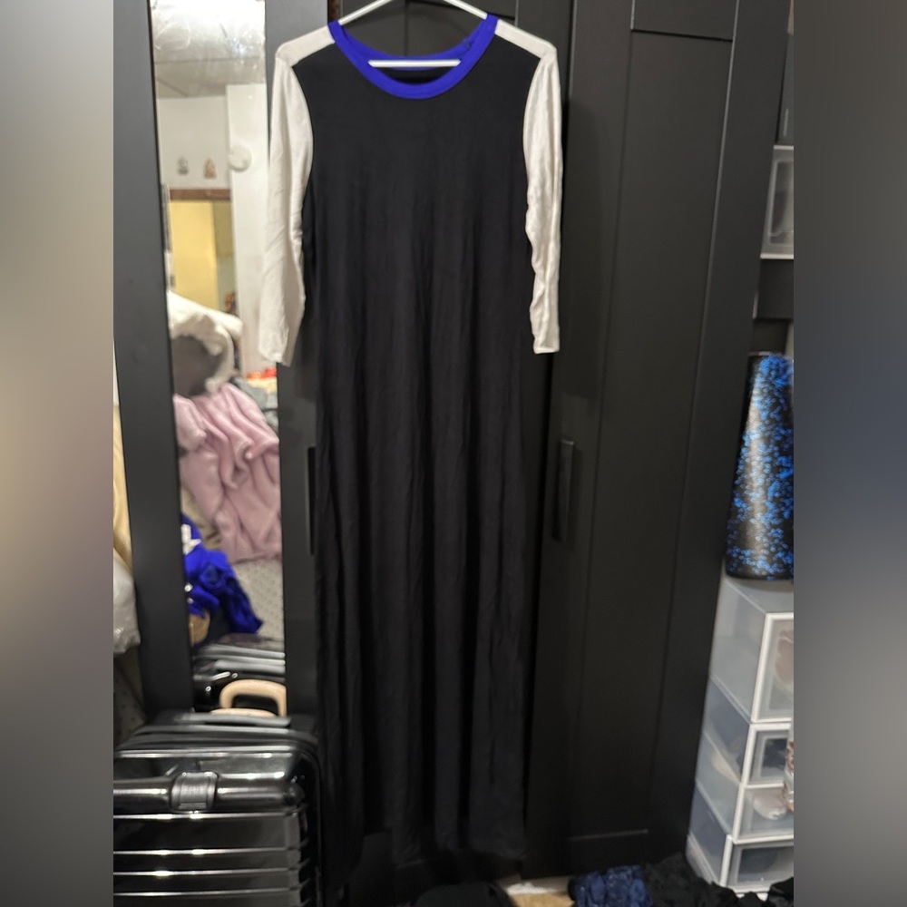 Calvin Klein Long sleeve Black and White Maxi Dress